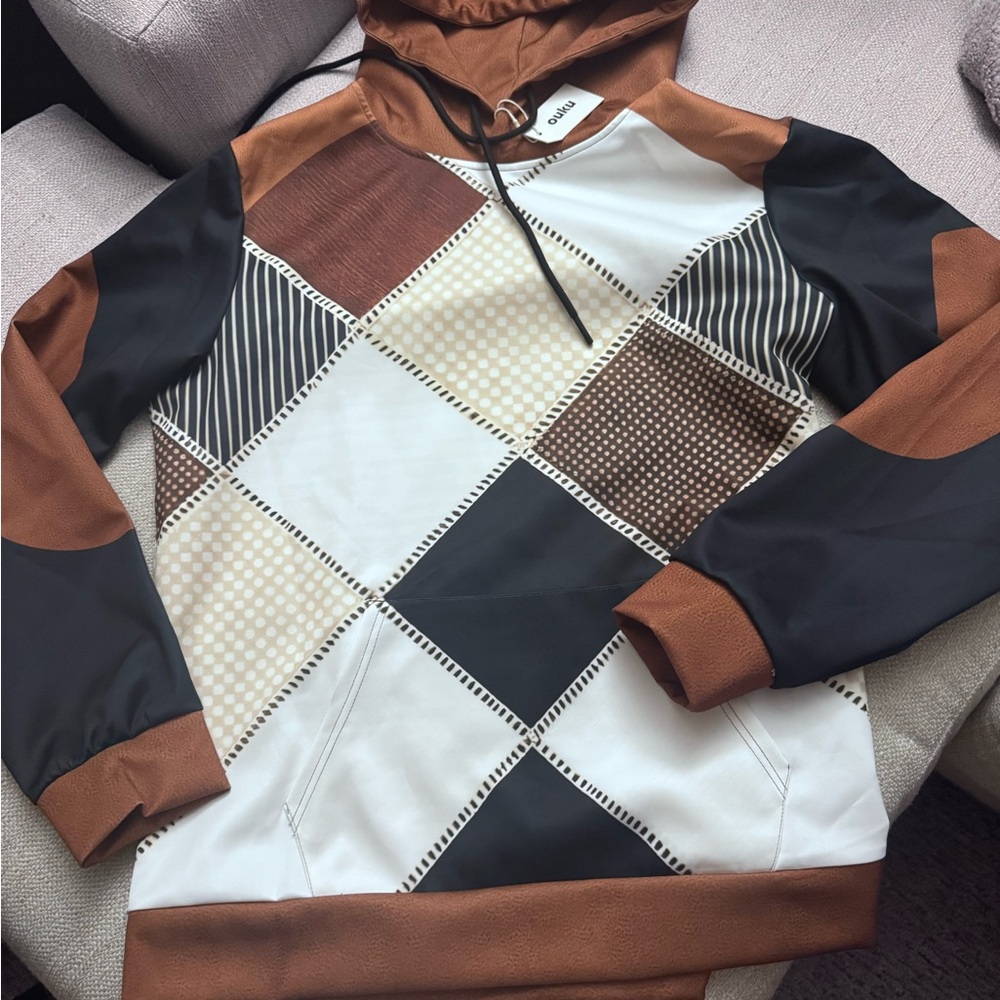 Ouku Patchwork Print Hoodie in Brown, Black & Cream size large